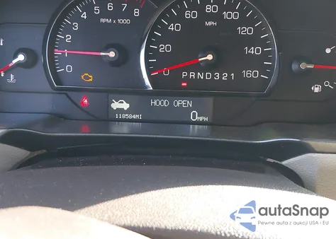 2010 Cadillac Dts Luxury Collection z USA, uszkodzony, nr VIN 1G6KD5EY9AU138187